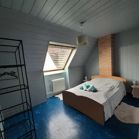 Md 52 - Elegante Maison Avec Terrasse *